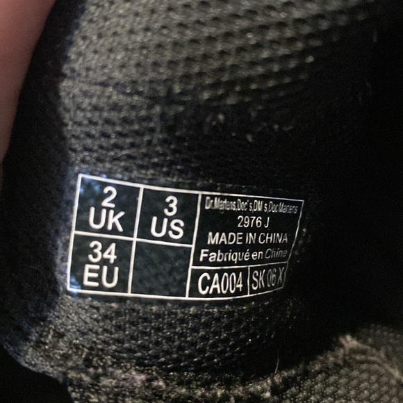 Youth size 3 Doc Marten boots - Picture 7 of 8